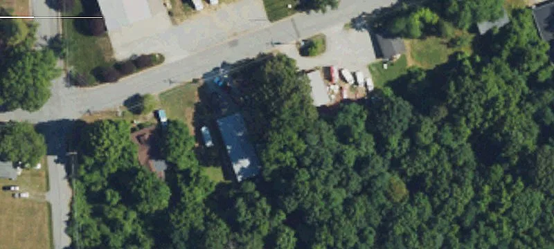 1235 Dorris Ave
