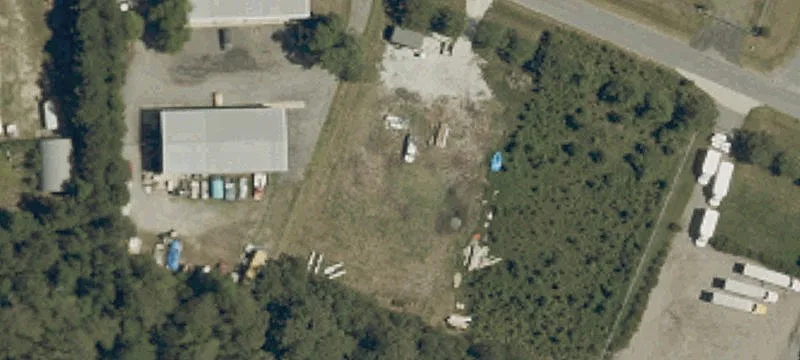 118 Freedom Ave