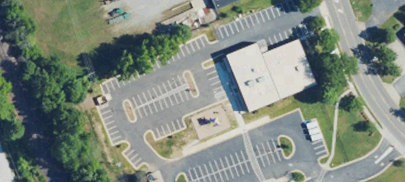 512 Industrial Ave