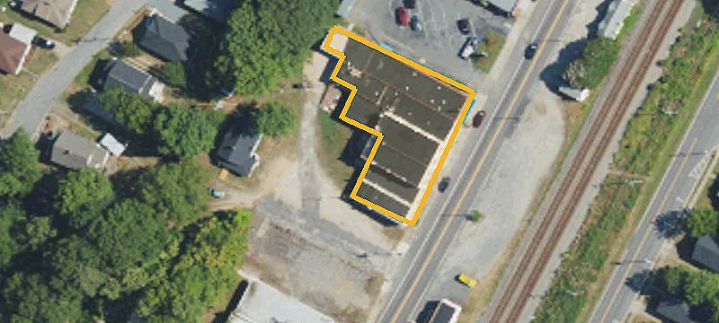 1103 Main St