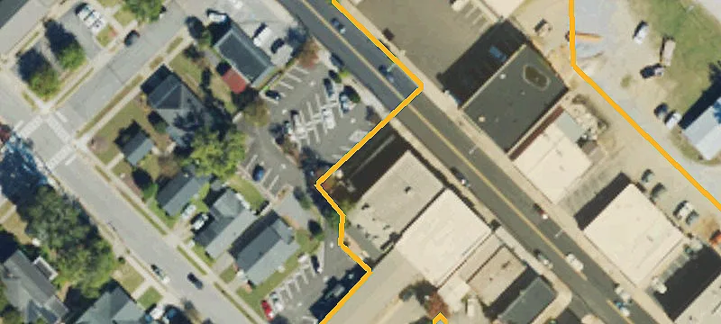 215 Main St