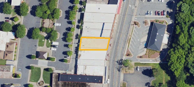 122 Main St