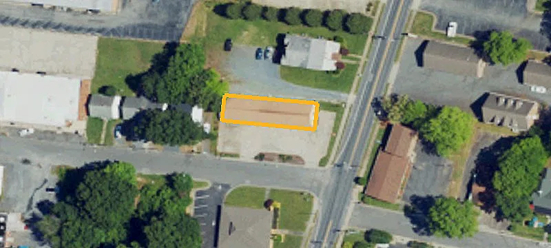 147 Wainman Ave
