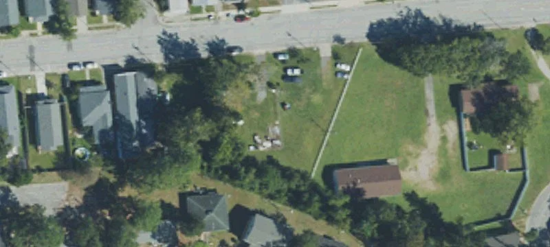 2006 Castle St