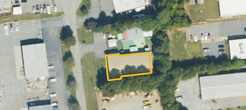896 Dove Ct