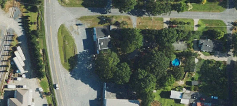 124 Hawthorne Dr