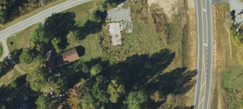 4695 White Level Rd