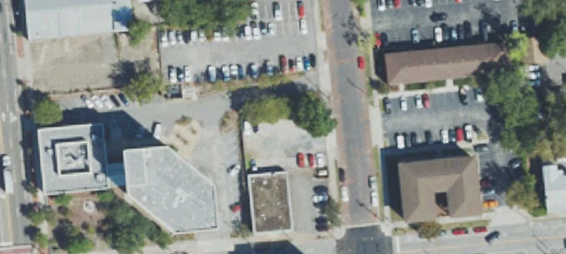 205 4th St