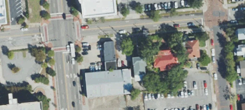 308 Grace St