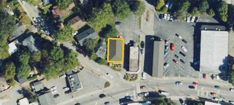 627 Haywood Rd