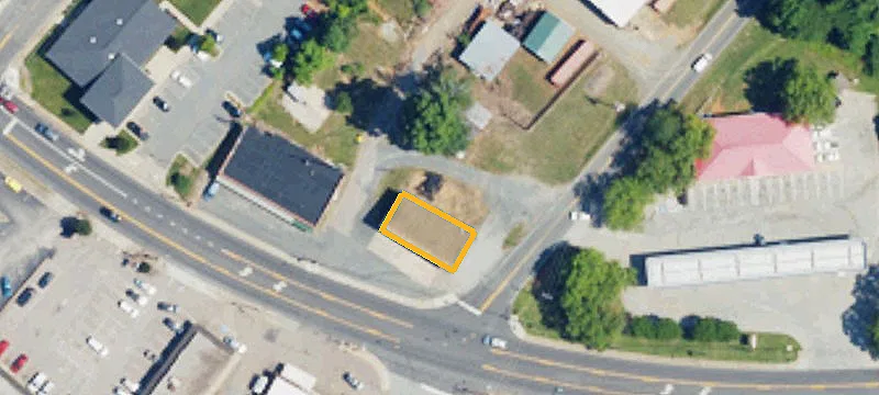 145 Salisbury Gq Ave