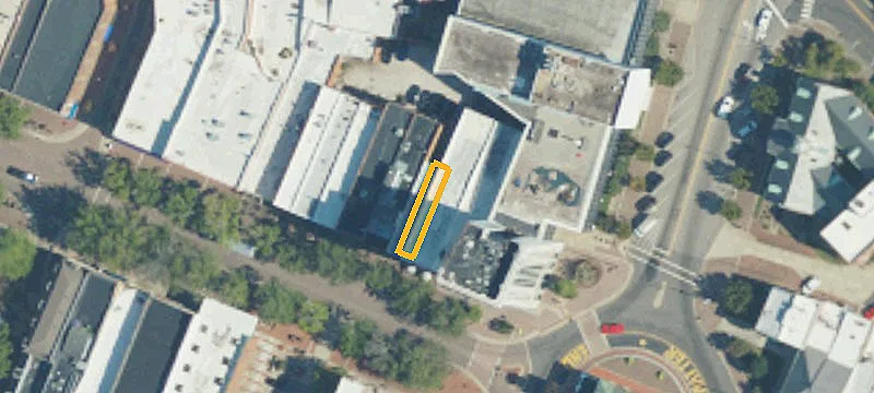 110 Hay St