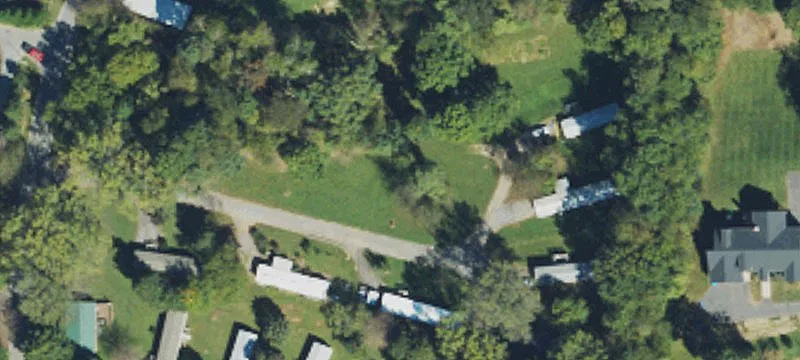 4 Tiny Br Rd