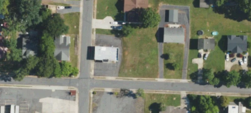 500 4th St