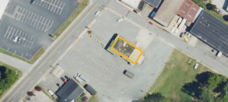 1101 Main St