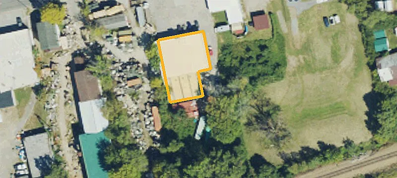1442 Smokey Park Hwy