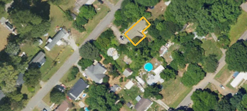 12204 Gibralter Dr