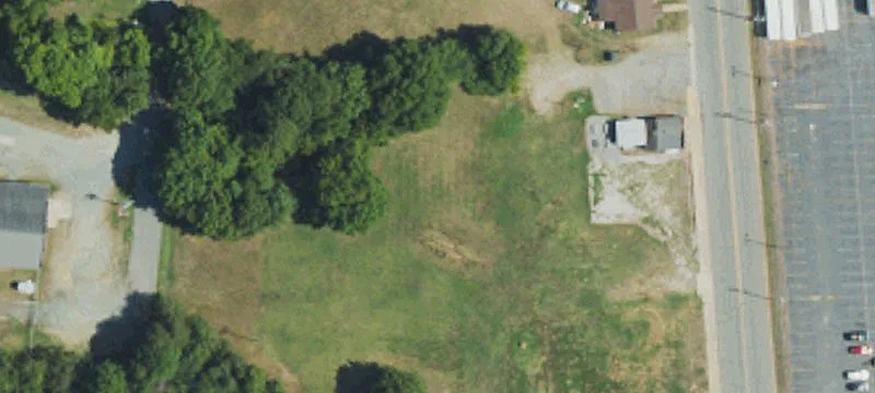 833 Queen Ann St