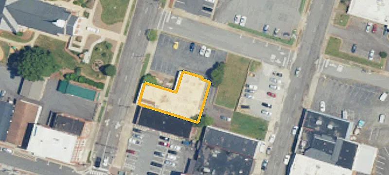 217 Main Ave