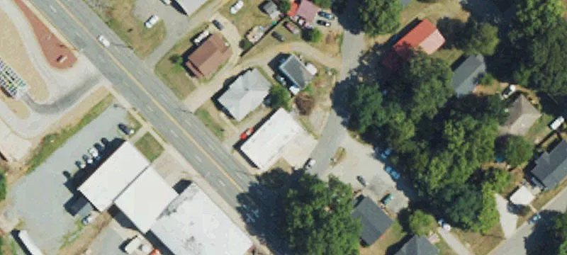 1536 Webb Ave