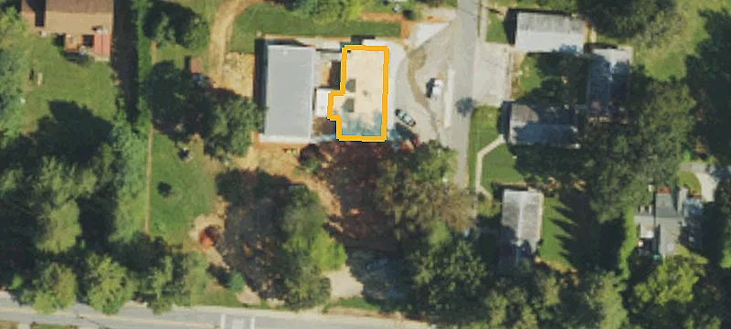 911 Tebeau Dr