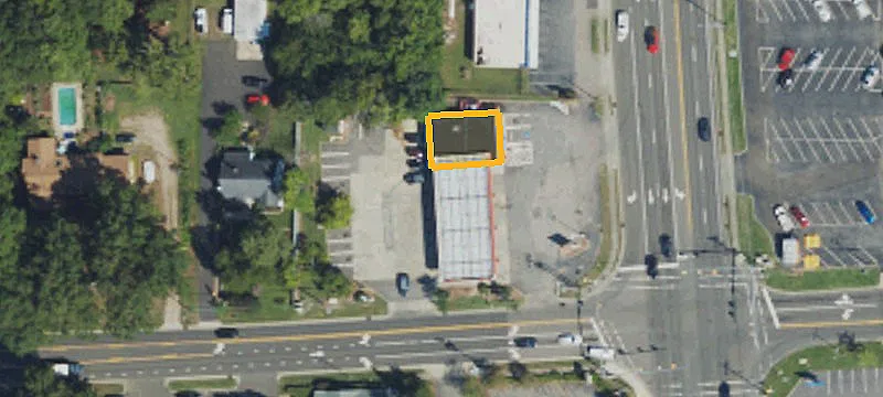 3301 Guess Rd