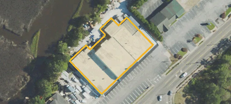 4900 Main St