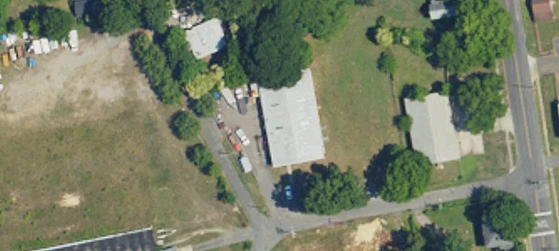 102 Yates St