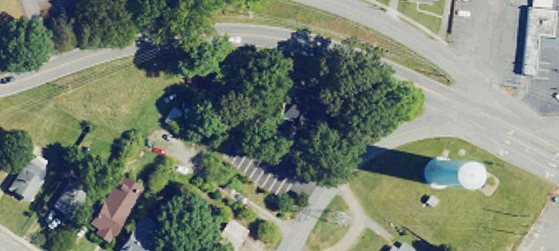 1106 Park Dr