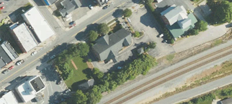 200 Main St