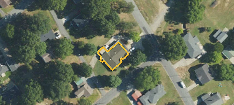 211 Long NE Ave