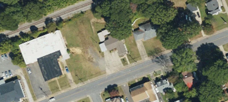703 Main St
