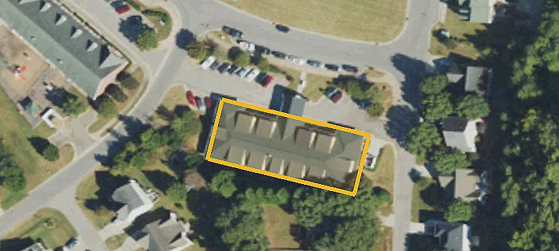 100 Cunningham Ln