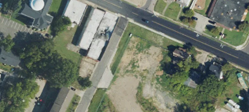 207 Holman St