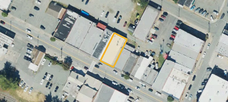 124 Main St