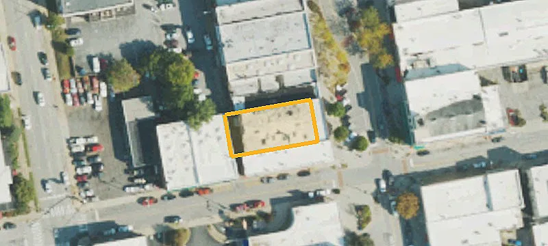 307 Main St