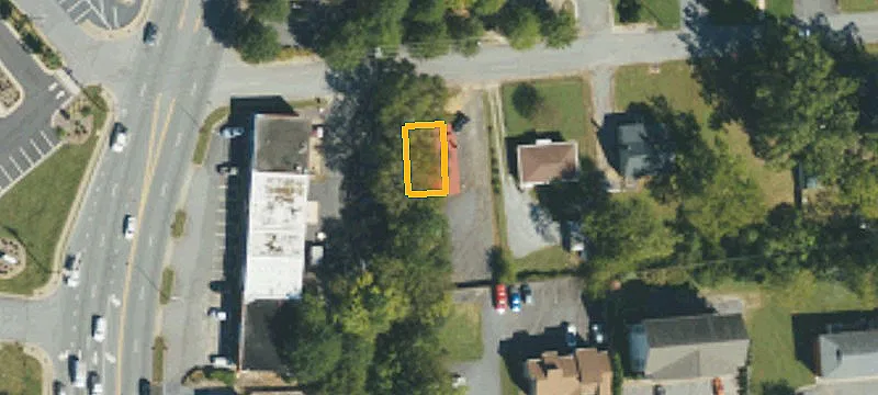 220 17th NE Ave