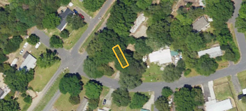 12427 Buxton Dr