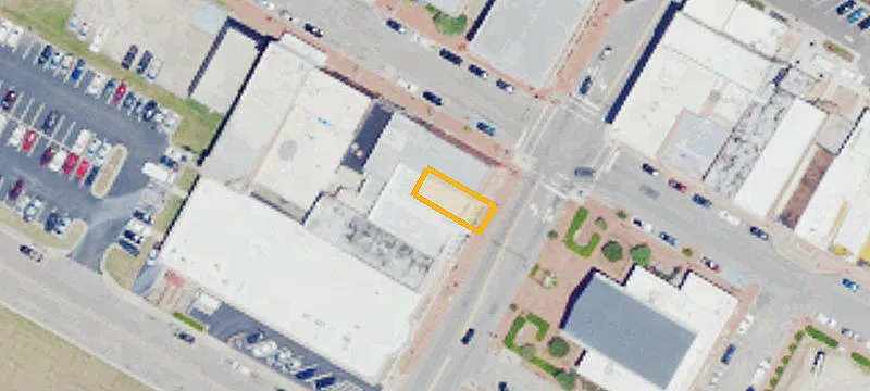 103 Main St