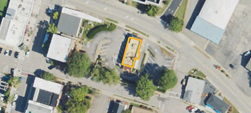 216 Roosevelt Ave