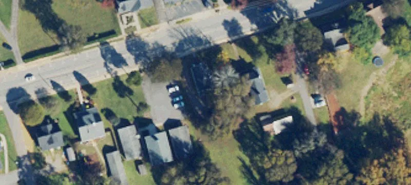 211 Main St