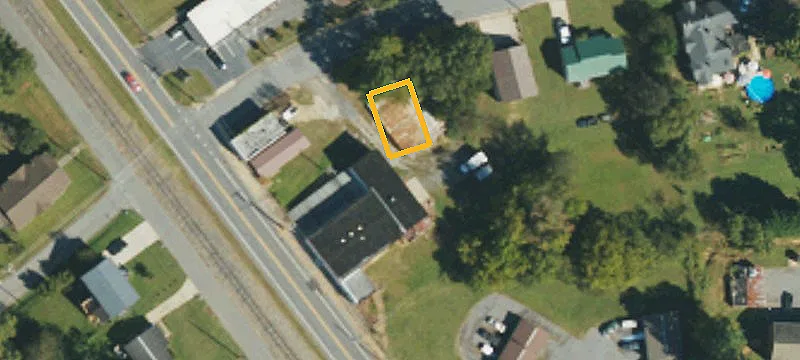 141 Main St