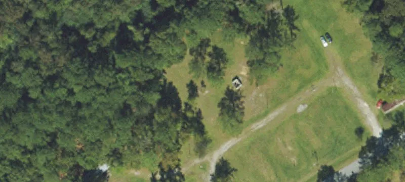 209 Leslie Ln