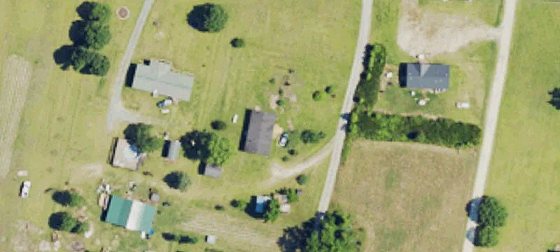 40 Edna Ln
