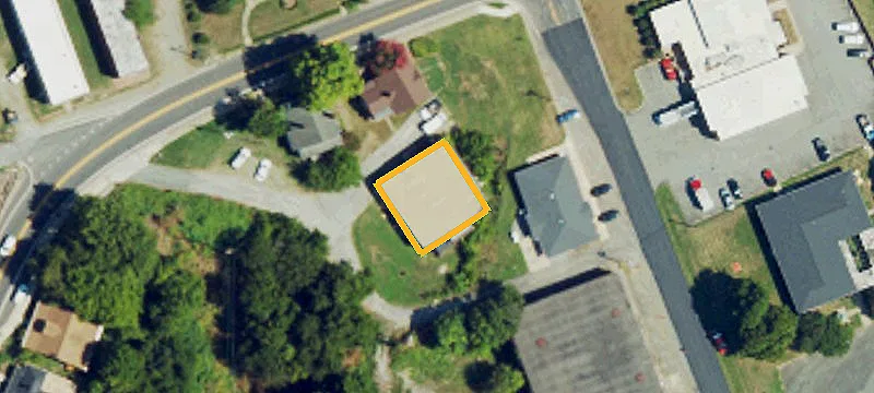 309th E Main St