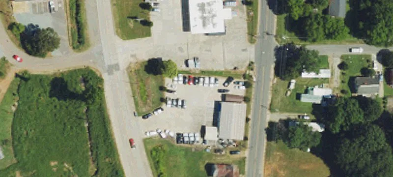 736 2nd Ave