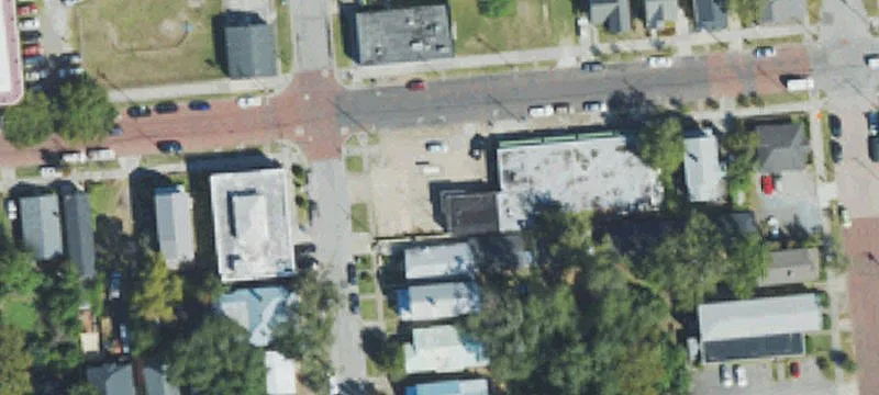 602 Red Cross St