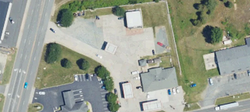 4445 Hwy 24th 27th E