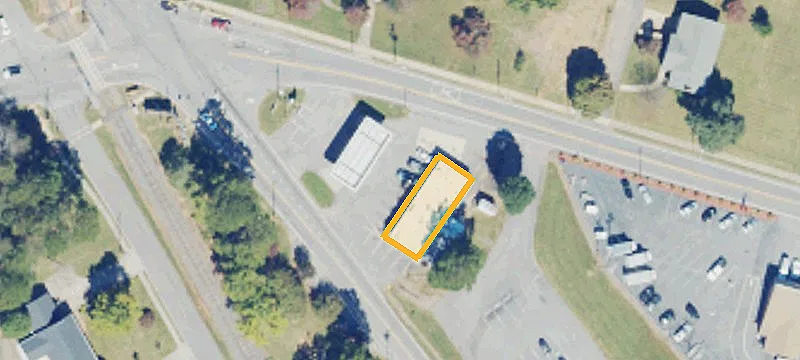 583 Main St