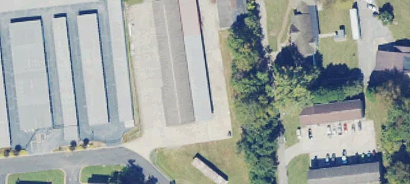 135 Commercial NE Ct
